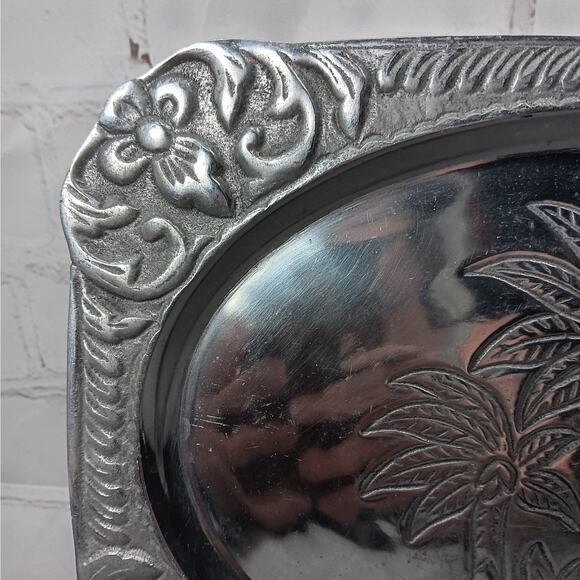 Heavy‎ Aluminum Palm Tree Platter 12" Rectangle - Picture 3 of 8
